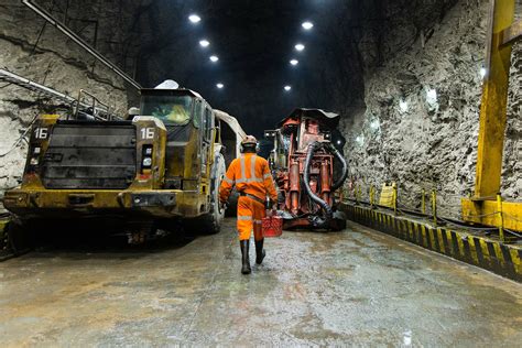 Uma Das Maiores Produtoras De Ouro Do Mundo Anglogold Est Vagas