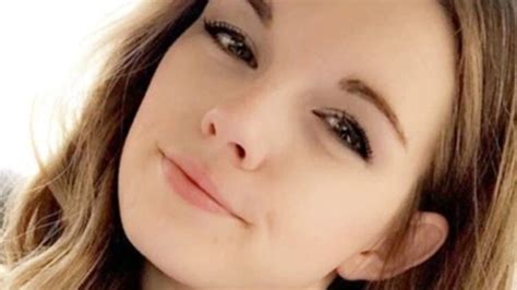 Hot Sexy Katie Tyson Bikini Pics