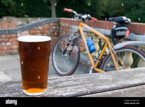 Bitter Beer Hi Res Stock Photography And Images Alamy