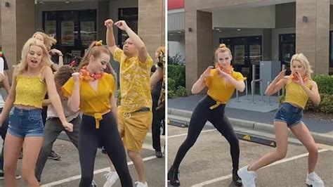 Hot Sexy Rory Eliza Bikini Pics