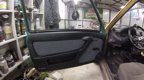 Установка обшивки на двери Ока - YouTube