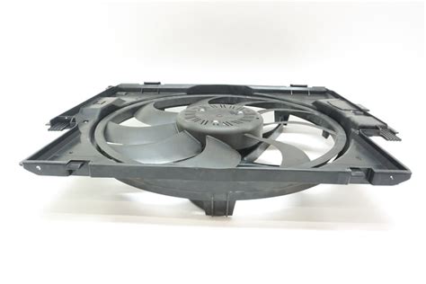 BMW Cooling Fan Assembly With Shroud Gate 17 42 8 641 963 17428641963