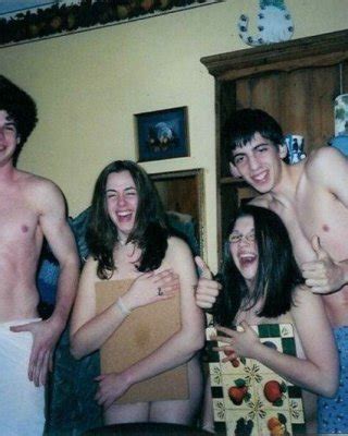 Truth Or Dare Porn Pics Xxx Photos Sex Images Pictoa