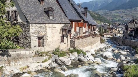 vielha travel guide   vielha vielha  mijaran travel
