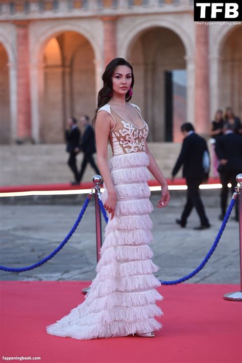 Francesca Tizzano Nude OnlyFans Leaks Fappening Page FappeningBook