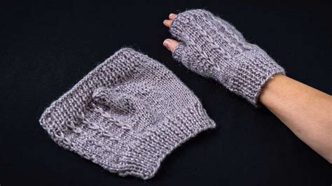 Knit Fingerless Gloves Using Circular Needles