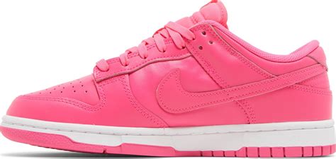 pink dunks women 7