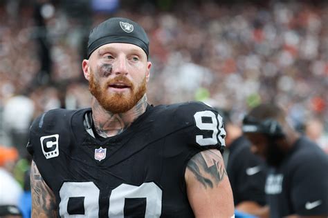 Raiders Star Maxx Crosby Fires Back at Super Bowl Champion Blaming Him