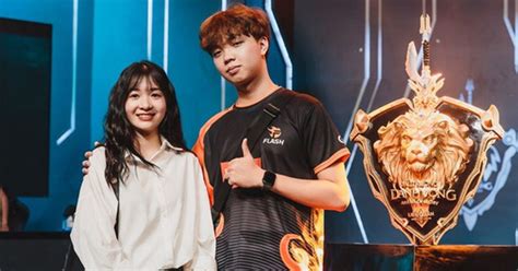 B N G I Hot Girl Kim Chung Phan C A Adc V T Nh Ti T L Th Ng Tin Khi N