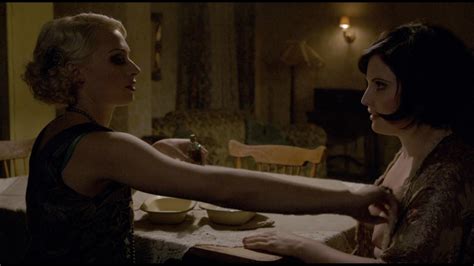 Naked Emily Rose Brennan In Underbelly