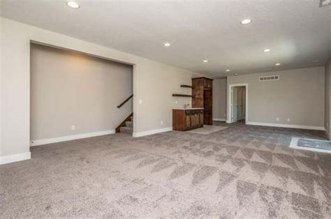 905 Sw 9th Ct Grimes Ia 50111 Mls 565268 Redfin