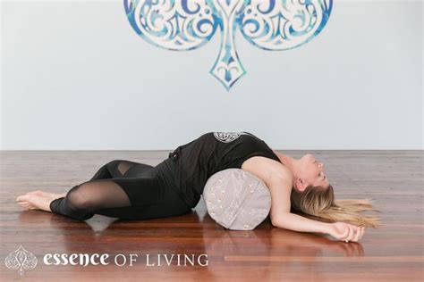 Heart And Hip Opening Yin Yoga Yin Yoga Yin Yoga Poses Relaxing Yoga