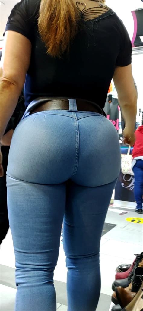 Muchas Fotos De Una Milf Rubia De Enorme Culo Para Comer Y Romper Tight Jeans Forum