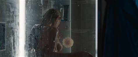 Naked Sophie Pregent In Les 3 P Tits Cochons 2