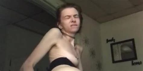 Romantic Night Into First Time Car Sex For Tiny Teen Night Time Tnaflix