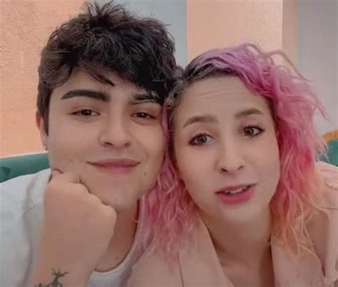 Diversidad Sexual Una Influencer Pansexual Inici Un Noviazgo Con Un Joven Gay