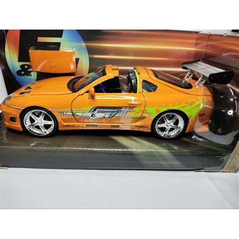 Carrinho Miniatura De Metal Toyota Supra Brian Velozes E Furiosos 1 24