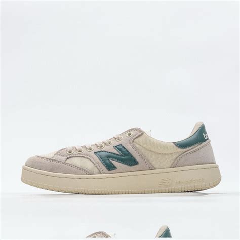 Кроссовки New Balance 302 - купить с доставкой по выгодным ценам в ...
