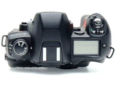 Fujifilm S2 Pro Specs and Review - PXLMAG.com