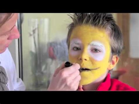 Tu niño pintado para carnaval por poco dinero - YouTube