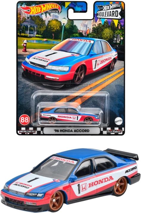 Amazon ホットウィール Hot Wheels ブールバード 96 ホンダ アコードミニカー 3才 HKF27 ミニカーダイキャストカー ホビー