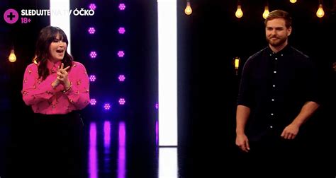 Naked Attraction jak se jezdí na koni A poloha na koníčka OCKO TV