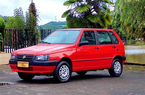 FIAT UNO MILLE ECONOMY 2010 Cabeção Automóveis