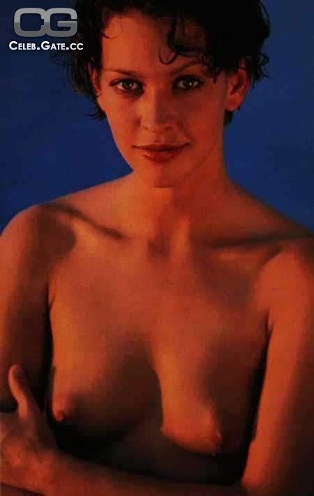 Naked Sandra Keller Added By DragonRex