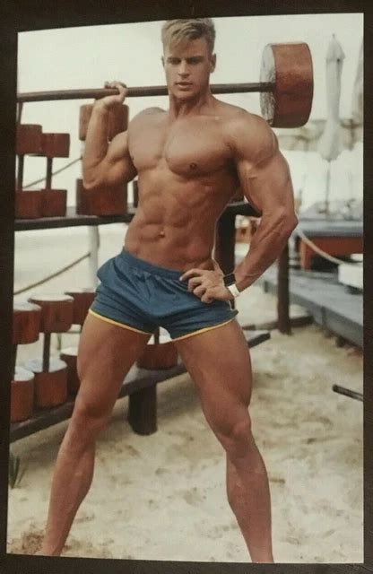 PHOTO HOT SEXY Stud Muscular Hunk Shirtless Male Muscle Man X Picture