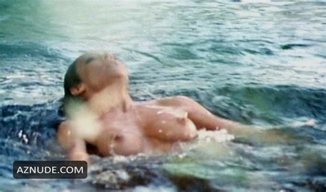 Amazons Nude Scenes Aznude