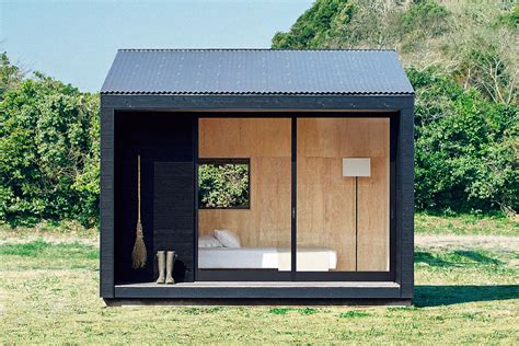 Small is Beautiful: 15 Modern Tiny Houses