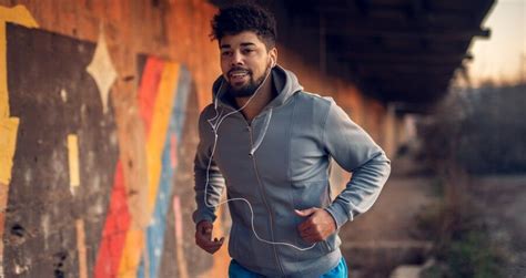 cosas que todos los hombres gay deberían hacer después del verano CromosomaX