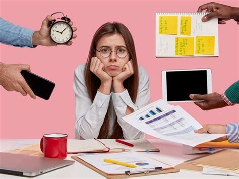 Diante De Um Cenário Persistente De Questionamentos E Insatisfação