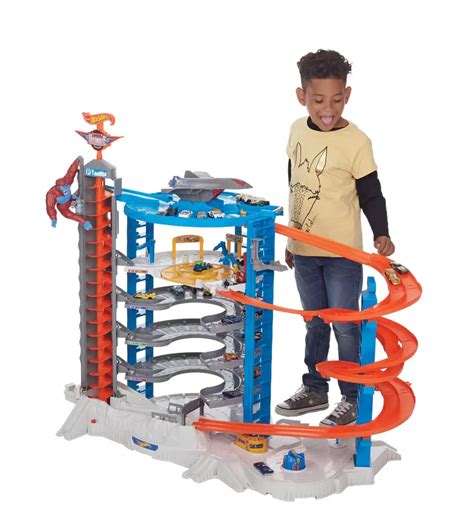 Hot Wheels Super Ultimate Garage Playset Review