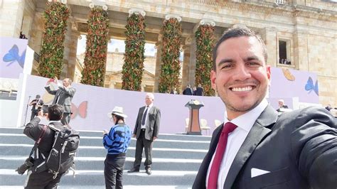 Tras las críticas Kim Kardashian reapareció en la playa con un diminuto bikini Infobae