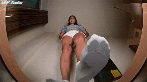 Sofia Mendez Bratty Step Sis Squashes Your Friends And You MOV Amateur Soles Giantess And