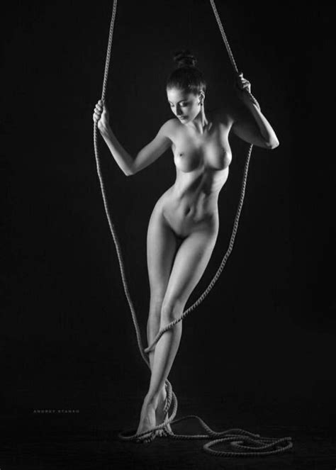 Aerialist Performance Art Model Photography Porn Pic