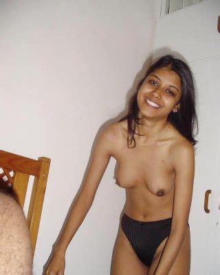 Mallu Milf Indian Kerala Bhabhi Porn Pictures Xxx Photos Sex Images Pictoa