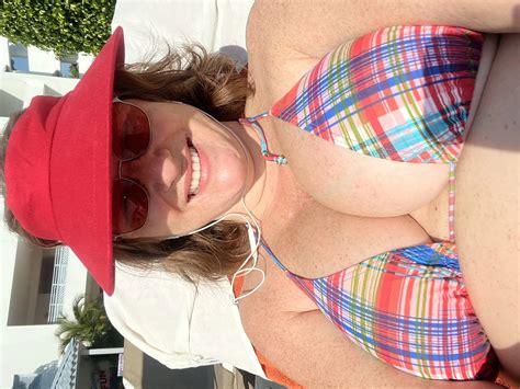 Beach Babe Nude Pics XHamster