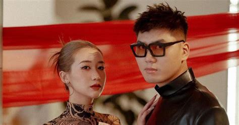 Hot girl đi ăn lòng nướng trong buổi hẹn đầu tiên đang yêu thì đòi chia tay