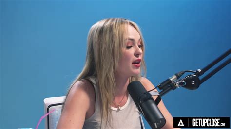 How Women Orgasm With Splendid Blonde Lilly Bell INTENSE HITACHI ORGASM FULL SCENE