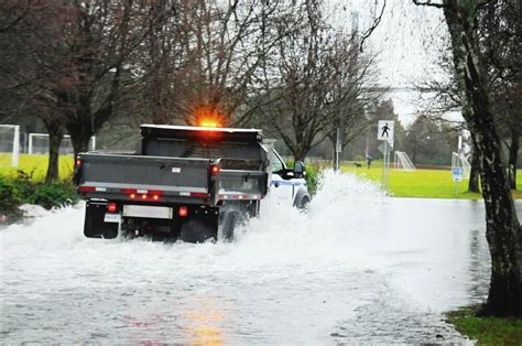 Road safety: How to avoid buying a flood-damaged vehicle - Victoria ...