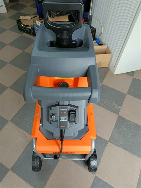 Rozdrabniacz Do Gałęzi Rębak DAEWOO DSR 2700E - Wypożyczalnia Sprzętu ...