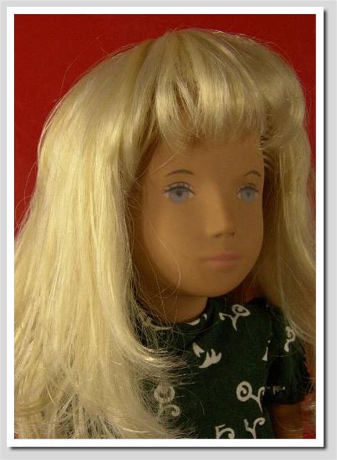 Sasha Puppen Sasha Blonde Long Dress