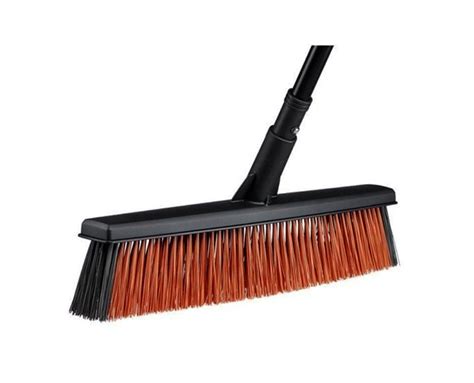 Univerzální koště Fiskars Solid L