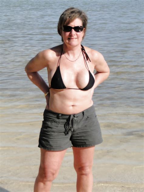 Pam Sexy As Fuck US MILF With Amazing Tits Photo X Vid