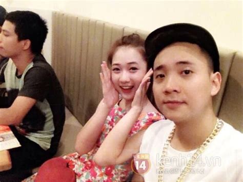 Soi những khoảnh khắc siêu cute của các cặp đôi hot teen Việt