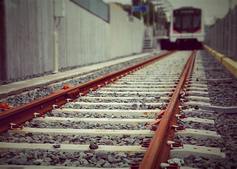 Fastclip Rail Fastening System - Pandrol