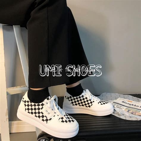 Gi Y Th Thao N B Ng B Nh M Basic Caro N V I Canvas Bata M I Hot Phong C Ch Retro