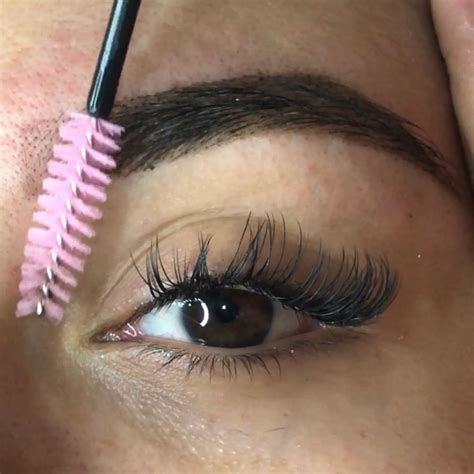 Ventajas Del Sombreado De Cejas Con Henna Chic In